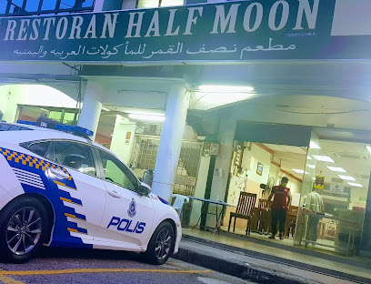 Restoran Half Moon - Seri Kembangan 2 AF1QipMtcOsURlW0FQw4QmP2PXT TSOXZRE9Tq4LlRShw408 h312 k no