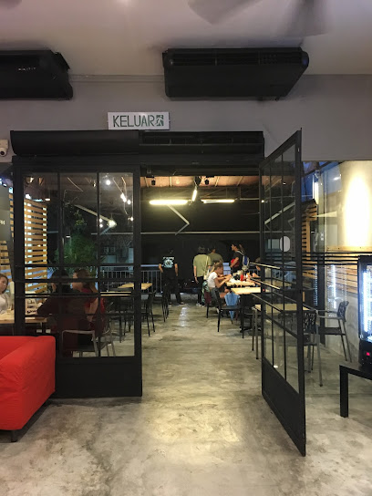 Burger on 16 - Kuala Lumpur 2 AF1QipN1SUo82pa7OS5JZ0 FjA9JF4RoreGV6jF5yUaw408 h544 k no